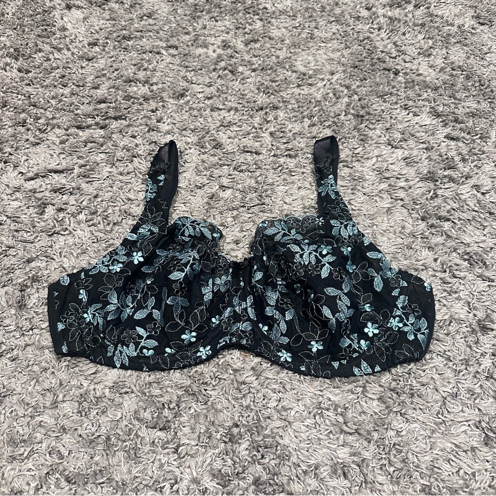 3/$15 GEMM 38DD Blue and Black Lace Unlined Bra Full Coverage Style #LG900MIX